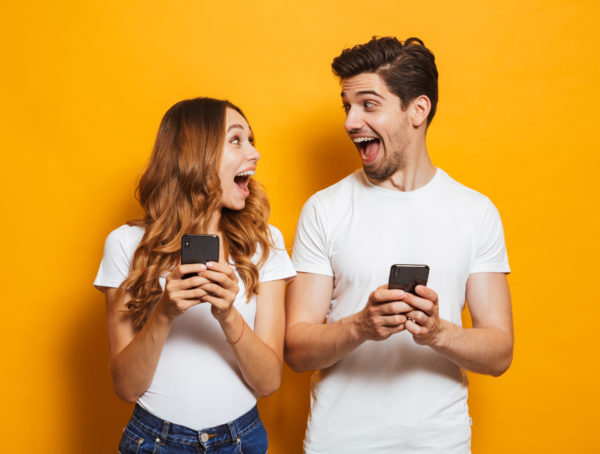 Symbolbild SMS aus der Hölle