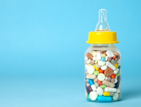 Symbolbild Medikamente Kinder
