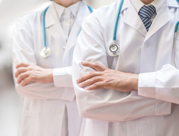 Symbolbild Pseudoarztnummer Gesundheitssystem
