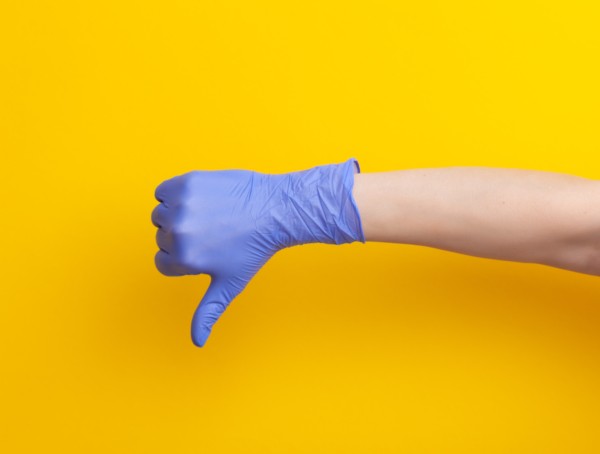 Symbolbild Einmalhandschuhe Risiko