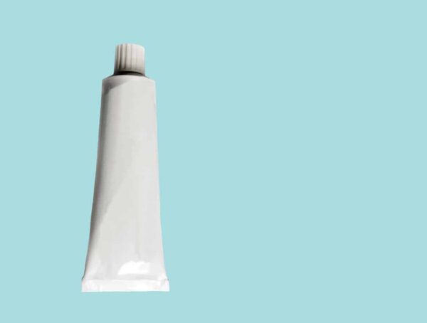 Symbolbild Pinimenthol Alu-Tube