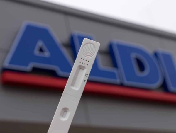 Symbolbild Antigen-Laientest ALDI