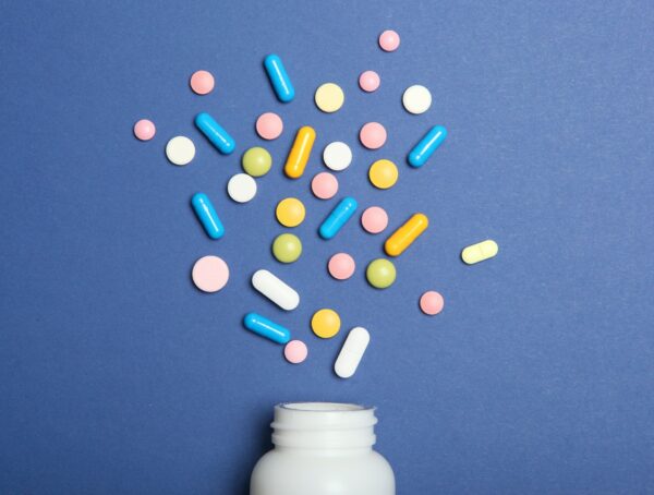Symbolbild Herstellungsprozess Nitrosamine