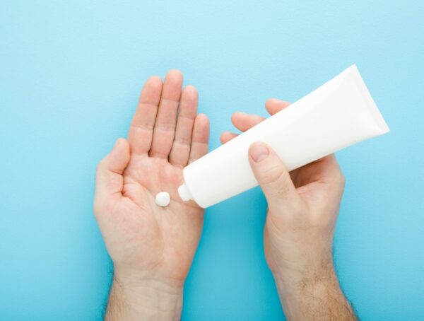 Symbolbild Diclo-ratiopharm Schmerzgel