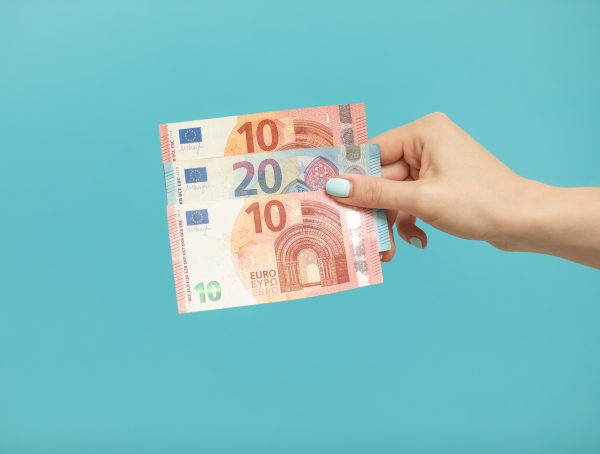 Symbolbild Trinkgeld eigene Tasche Apothekenhonorar vdek pdl Kammerbeitrag