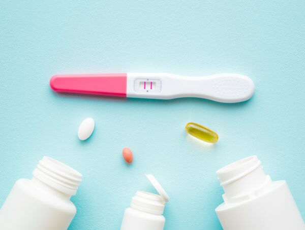 Symbolbild Schwangerschaft Vitamin A