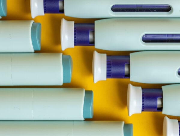 Symbolbild Simponi SmartJect Notfallpens