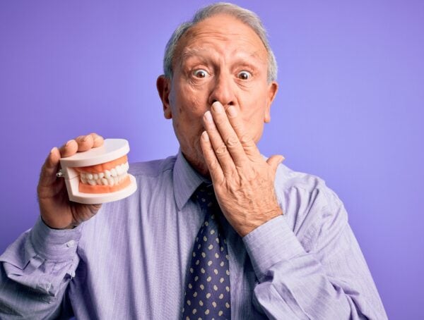 Symbolbild Parodontose rheumatoide Arthritis