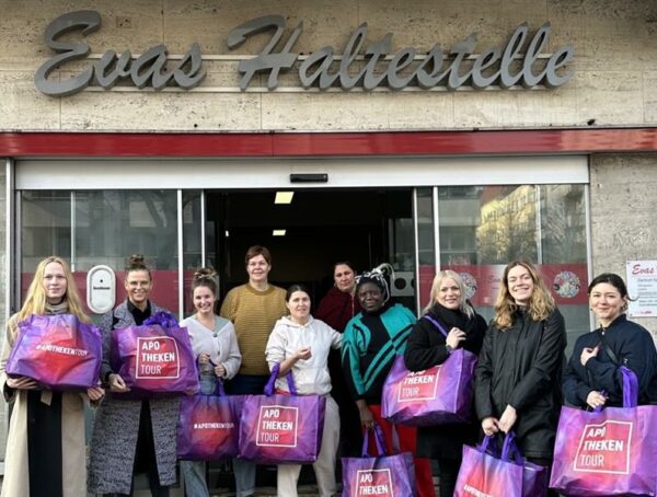 Weltfrauentag Spende Evas Haltestelle