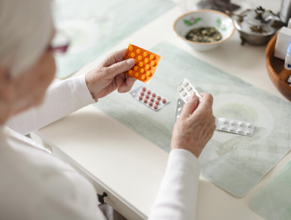Symbolbild HIV-Medikamente Alzheimer