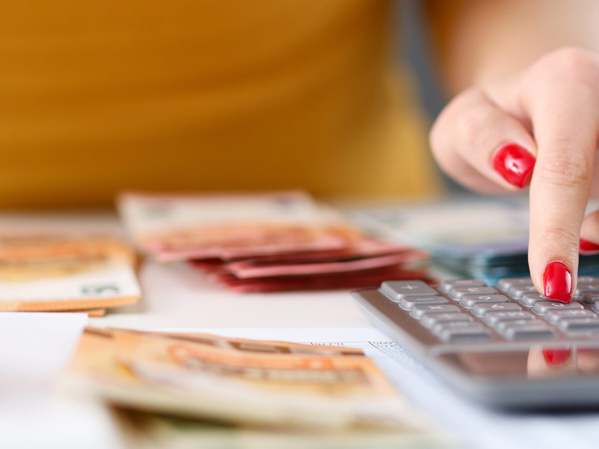 PTA-Gehalt bis zu 1.200 Euro unter Durchschnitt