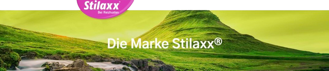 Grüne Landschaft mit grünem Berg, „Die Marke Stilaxx“ in weiß, Stilaxx in weiß auf pinkem Hintergrund