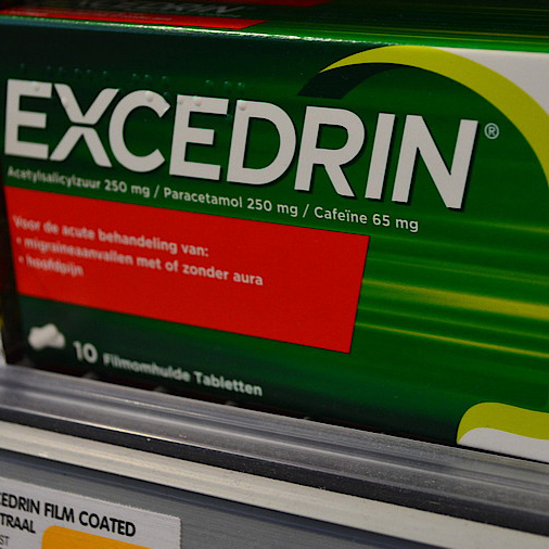 Excedrin ist die Kombination aus Acetylsalicylsäure, Paracetamol und Coffein.